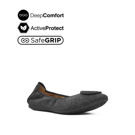 Georgie Medallion Women's Shoes - Black Black Fabric Leather