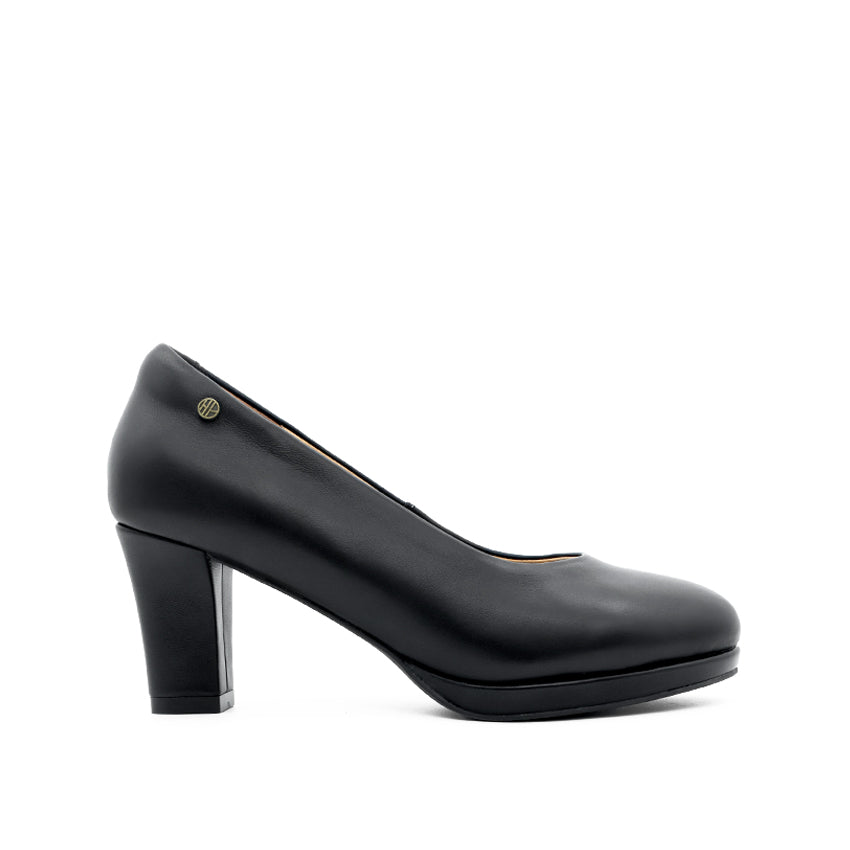Macy Pump Women's Shoes - Black Leather