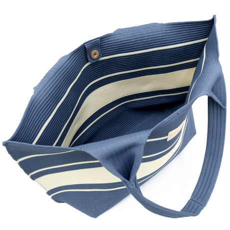 Claudia Knit Tote Women's Bag - Navy/Beige