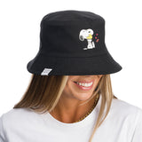 Bckt Snoopy Hug Unisex Cap - Black