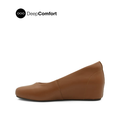 Quincy Slip On Women's Shoes - Tan Leather