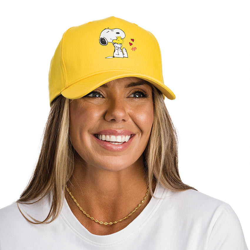 Cap Snoopy Hug Unisex Cap - Yellow