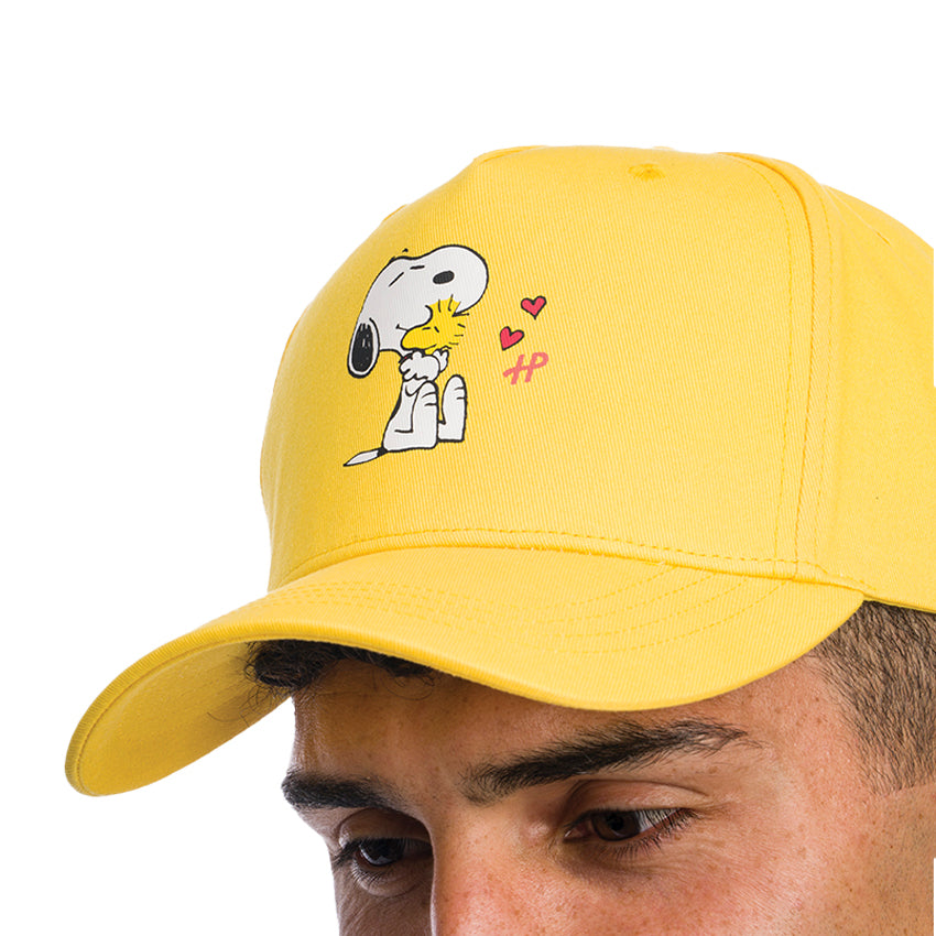 Cap Snoopy Hug Unisex Cap - Yellow