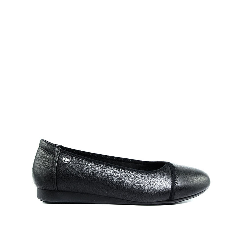 Ebony Vague Toe Cap Women's Shoes - Black Leather