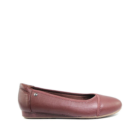 Ebony Vague Toe Cap Women's Shoes - Burgundy Leather
